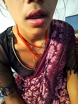 Snapshot of Amaya_Bajwa chatting on 02-04-25, 11:05 Amaya Bajwa online show from 02-04-25, 11:05