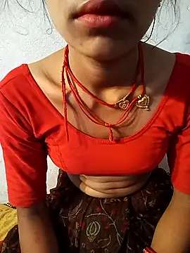 Snapshot of Amaya_Bajwa chatting on 02-04-25, 08:17 Amaya Bajwa online show from 02-04-25, 08:17