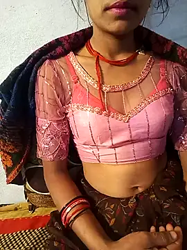 Snapshot of Amaya_Bajwa chatting on 02-06-25, 09:38 Amaya Bajwa online show from 02-06-25, 09:38