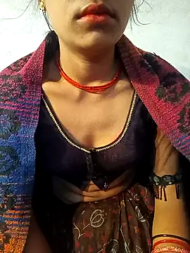 Snapshot of Amaya_Bajwa chatting on 02-07-25, 09:37 Amaya Bajwa online show from 02-07-25, 09:37