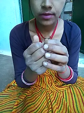 Snapshot of Amaya_Bajwa chatting on 02-24-25, 12:26 Amaya Bajwa online show from 02-24-25, 12:26