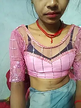 Snapshot of Amaya_Bajwa chatting on 02-25-25, 10:07 Amaya Bajwa online show from 02-25-25, 10:07