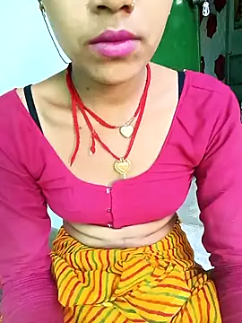 Snapshot of Amaya_Bajwa chatting on 03-02-25, 07:43 Amaya Bajwa online show from 03-02-25, 07:43