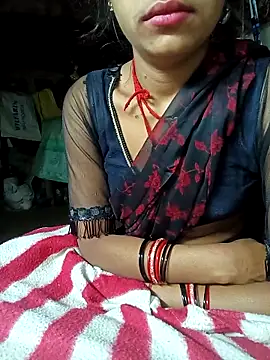 Snapshot of Amaya_Bajwa chatting on 03-03-25, 08:54 Amaya Bajwa online show from 03-03-25, 08:54