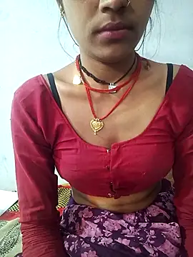 Snapshot of Amaya_Bajwa chatting on 03-12-25, 11:31 Amaya Bajwa online show from 03-12-25, 11:31