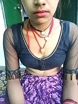 Snapshot of Amaya_Bajwa chatting on 03-18-25, 10:03 Amaya Bajwa online show from 03-18-25, 10:03