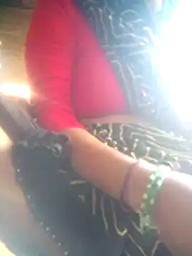 Snapshot of Amaya_Bajwa chatting on 11-05-25, 03:50 Amaya Bajwa online show from 11-05-25, 03:50