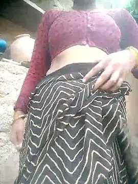 Snapshot of Amaya_Bajwa chatting on 11-22-25, 04:33 Amaya Bajwa online show from 11-22-25, 04:33