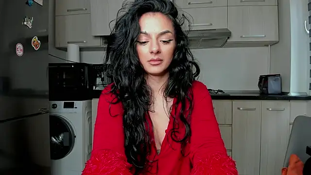 Snapshot of NNNoire chatting on 01-24-25, 11:59 NNNoire online show from 01-24-25, 11:59