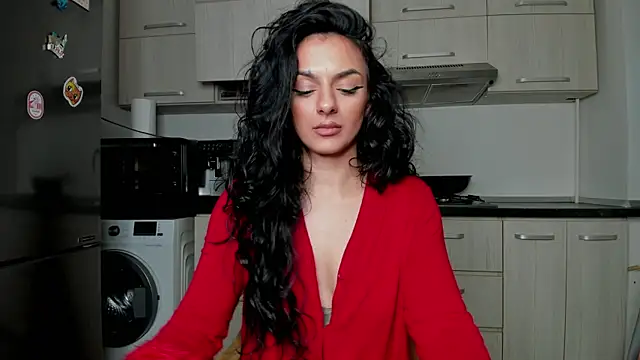 Snapshot of NNNoire chatting on 01-24-25, 03:02 NNNoire online show from 01-24-25, 03:02