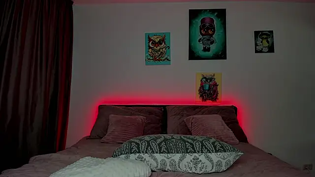 Snapshot of NNNoire chatting on 03-06-25, 05:46 NNNoire online show from 03-06-25, 05:46