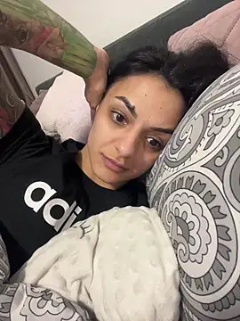 Snapshot of NNNoire chatting on 11-30-25, 01:37 NNNoire online show from 11-30-25, 01:37