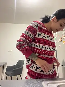 Snapshot of NNNoire chatting on 12-03-25, 05:22 NNNoire online show from 12-03-25, 05:22