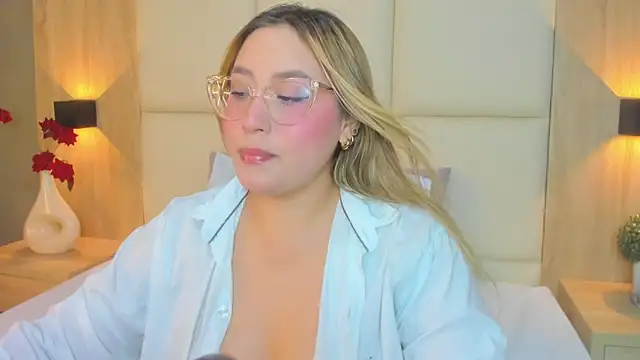 antonella cutie  online show from 04-24-26, 12:18