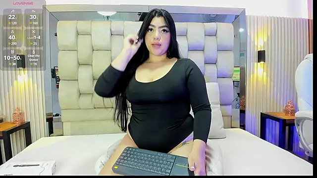 ashlyn parker online show from 01-17-25, 11:07