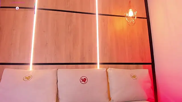 ashlyn parker online show from 09-19-25, 08:09