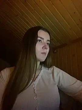 mewKate online show from 02-19-25, 06:43