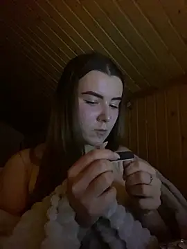 mewKate online show from 02-25-25, 06:53