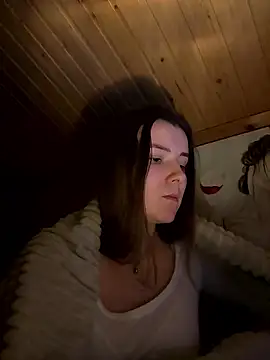 mewKate online show from 01-11-26, 03:50