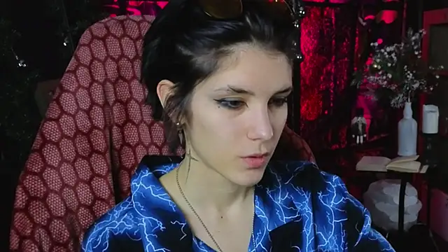 Hyeon Jin online show from 01-06-25, 08:39