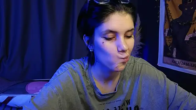 Hyeon Jin online show from 01-29-25, 07:36