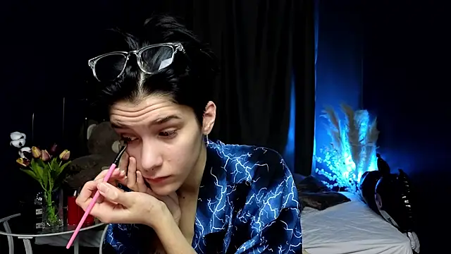 Hyeon Jin online show from 03-16-25, 10:11