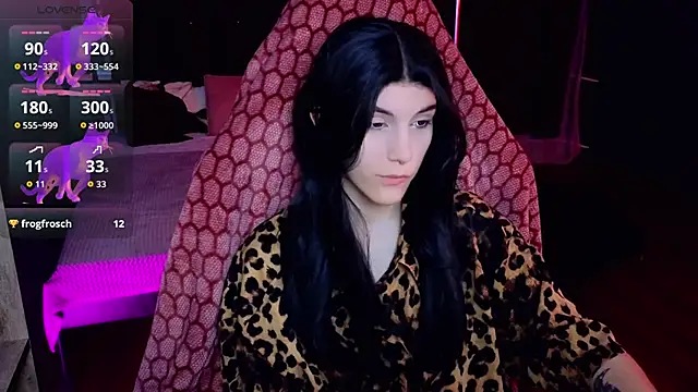 Hyeon Jin online show from 03-17-26, 03:37