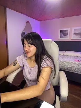 Camila pinkk online show from 03-07-25, 08:11