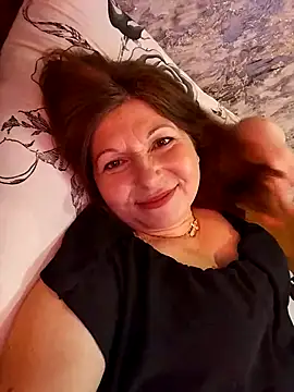 Snapshot of Angelina4531 chatting on 02-17-25, 12:27 Angelina4531 online show from 02-17-25, 12:27