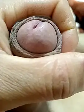 Snapshot of mmarvis_za78_93_21cm chatting on 02-23-25, 03:24 mmarvis za78 93 21cm online show from 02-23-25, 03:24