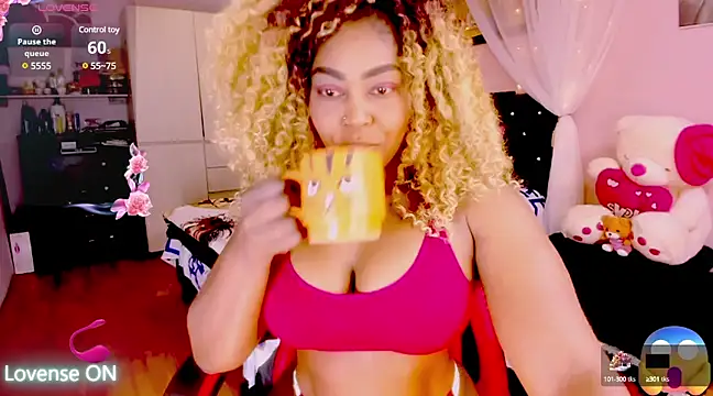 Aliana Ross online show from 03-10-25, 08:59