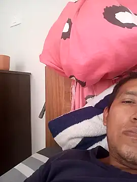 Elpeque x40 online show from 01-17-25, 06:33