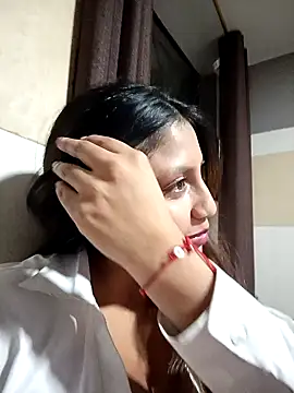 Adrianisx online show from 01-07-25, 12:34