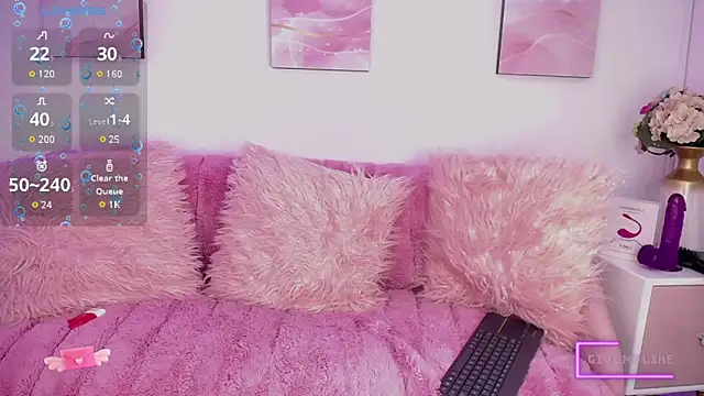 Snapshot of Silver_Rosex chatting on 03-06-25, 01:35 Silver Rosex online show from 03-06-25, 01:35