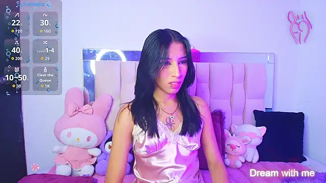 Snapshot of Silver_Rosex chatting on 10-03-25, 08:22 Silver Rosex online show from 10-03-25, 08:22