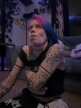 trashbrat online show from 04-08-26, 09:09