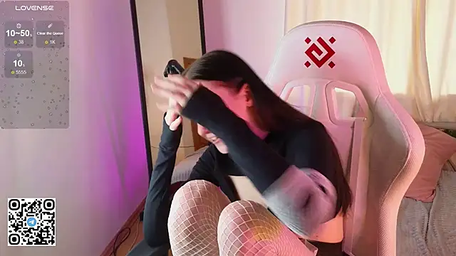 mon lola online show from 01-21-25, 09:35