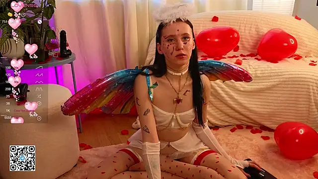 mon lola online show from 02-14-25, 10:59