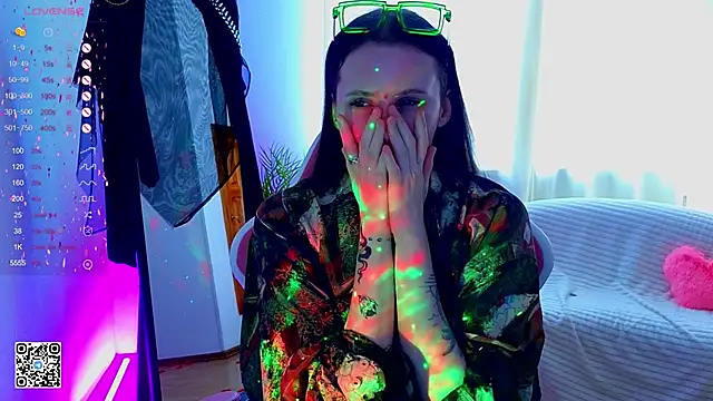 mon lola online show from 02-28-25, 09:47