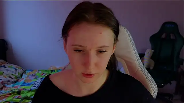 mon lola online show from 03-17-25, 10:38