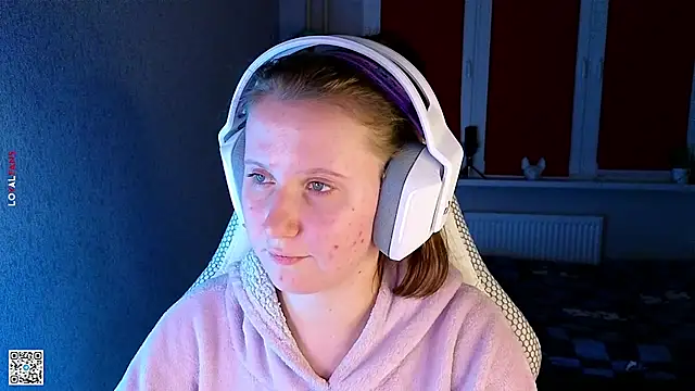 mon lola online show from 09-29-25, 05:07