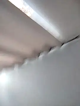 Snapshot of jayjay198080 chatting on 03-21-25, 02:51 jayjay198080 online show from 03-21-25, 02:51