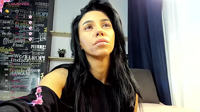 Snapshot of MyaBlack chatting on 02-13-25, 04:22 MyaBlack online show from 02-13-25, 04:22