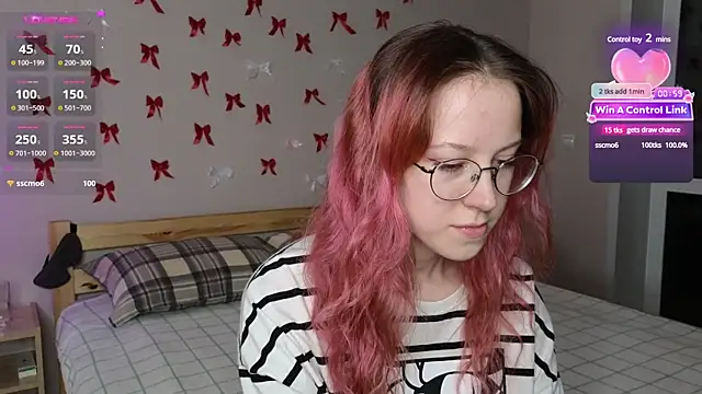 Snapshot of MaryBliss chatting on 02-18-25, 05:31 MaryBliss online show from 02-18-25, 05:31