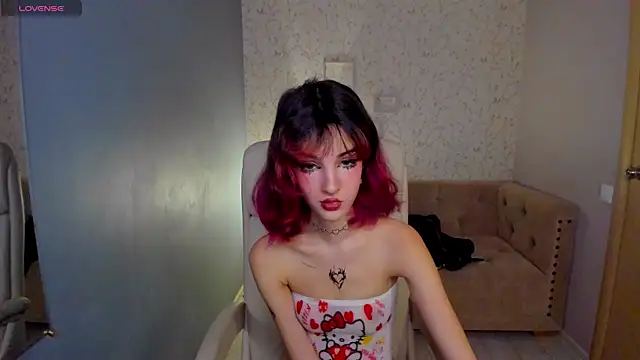 Snapshot of Ink__pleasure chatting on 01-19-25, 07:04 Ink  pleasure online show from 01-19-25, 07:04