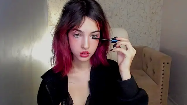 Snapshot of Ink__pleasure chatting on 01-25-25, 04:13 Ink  pleasure online show from 01-25-25, 04:13