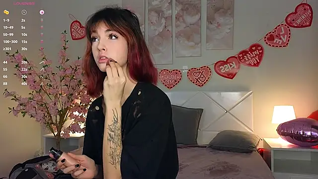 Snapshot of Ink__pleasure chatting on 02-16-25, 04:21 Ink  pleasure online show from 02-16-25, 04:21