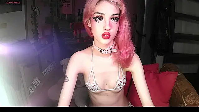 Snapshot of Ink__pleasure chatting on 09-13-25, 01:38 Ink  pleasure online show from 09-13-25, 01:38