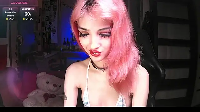 Snapshot of Ink__pleasure chatting on 09-28-25, 09:20 Ink  pleasure online show from 09-28-25, 09:20