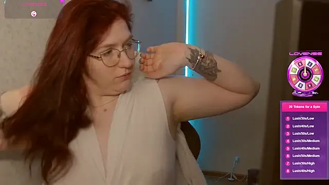 LesyaOxi online show from 01-19-25, 05:37